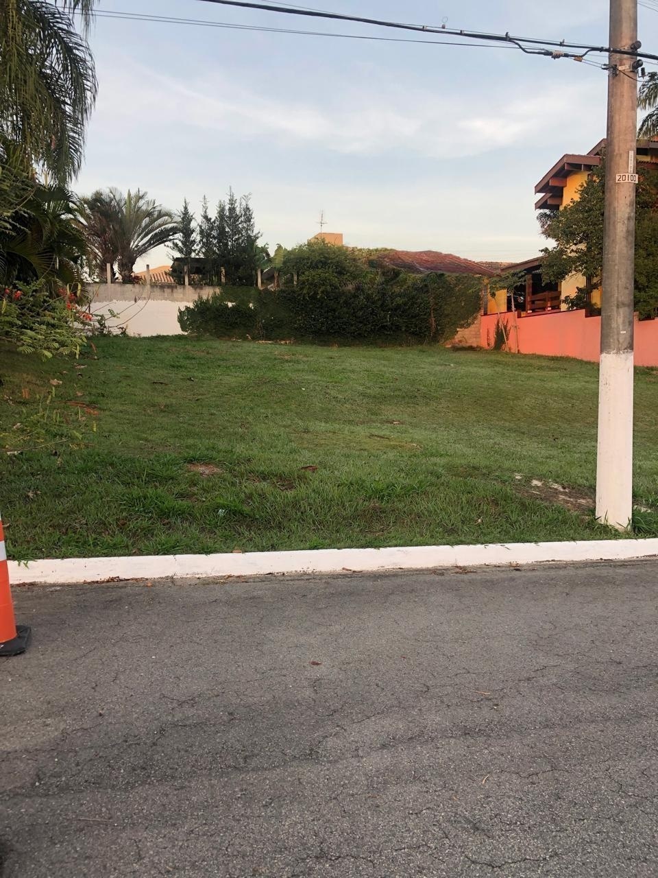 TERRENO PARA VENDA: COLONIAL VILLAGE