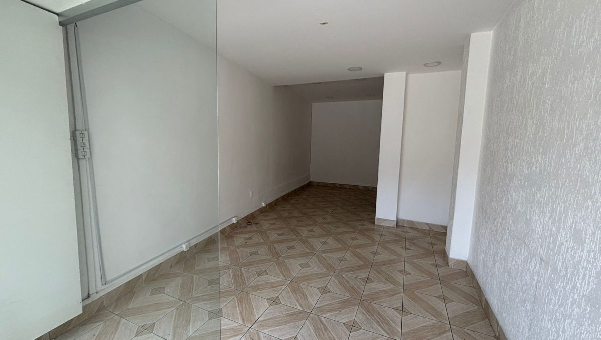 PHOTO-2025-11-14-21-04-48 (1)