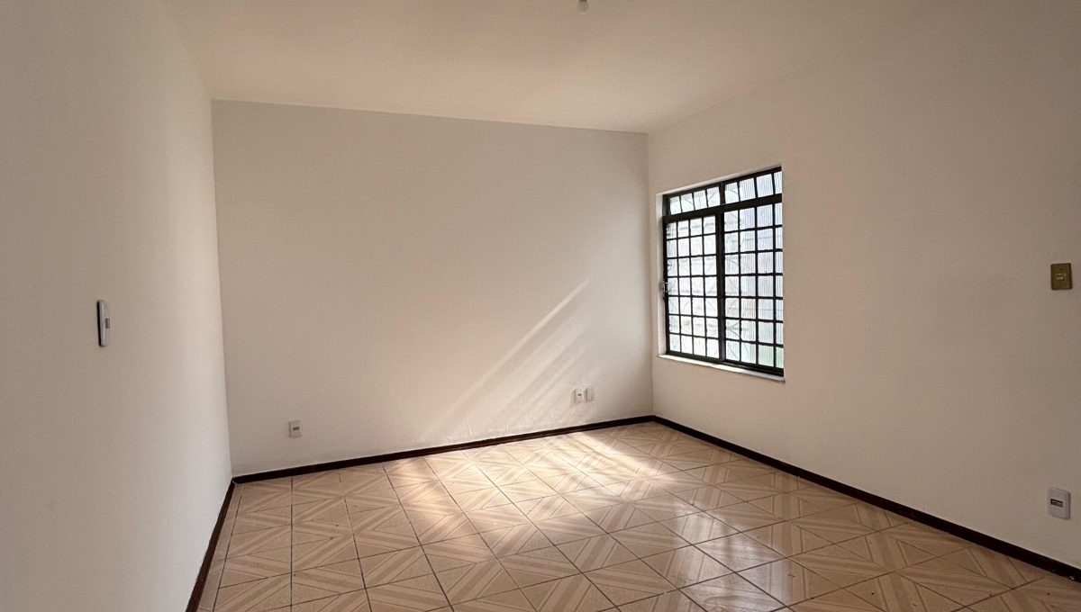 PHOTO-2025-11-28-15-49-42_3