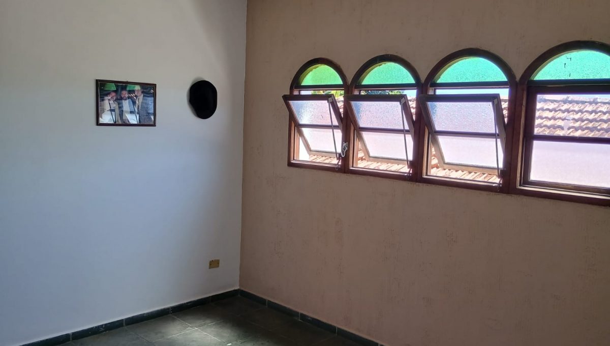 PHOTO-2025-12-12-09-43-32_2