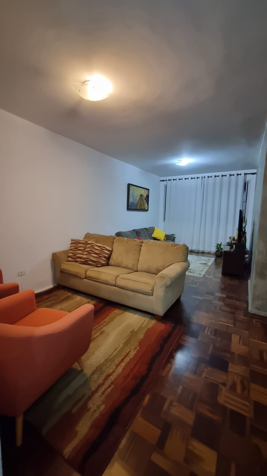 APARTAMENTO – VILA BOURGHESE (DISPONÍVEL EM MAIO)