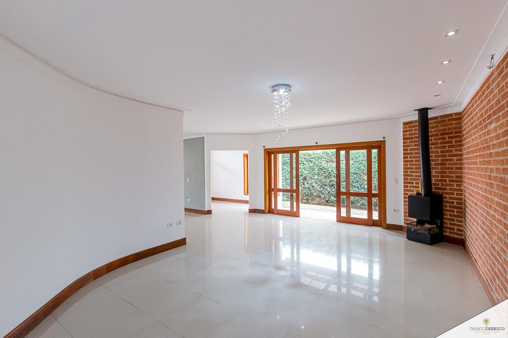 CASA – COLONIAL VILLAGE