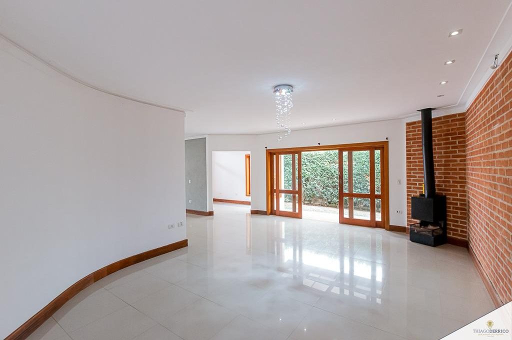 a84edce0-251c-45c5-8547-7a71e3aaaedd