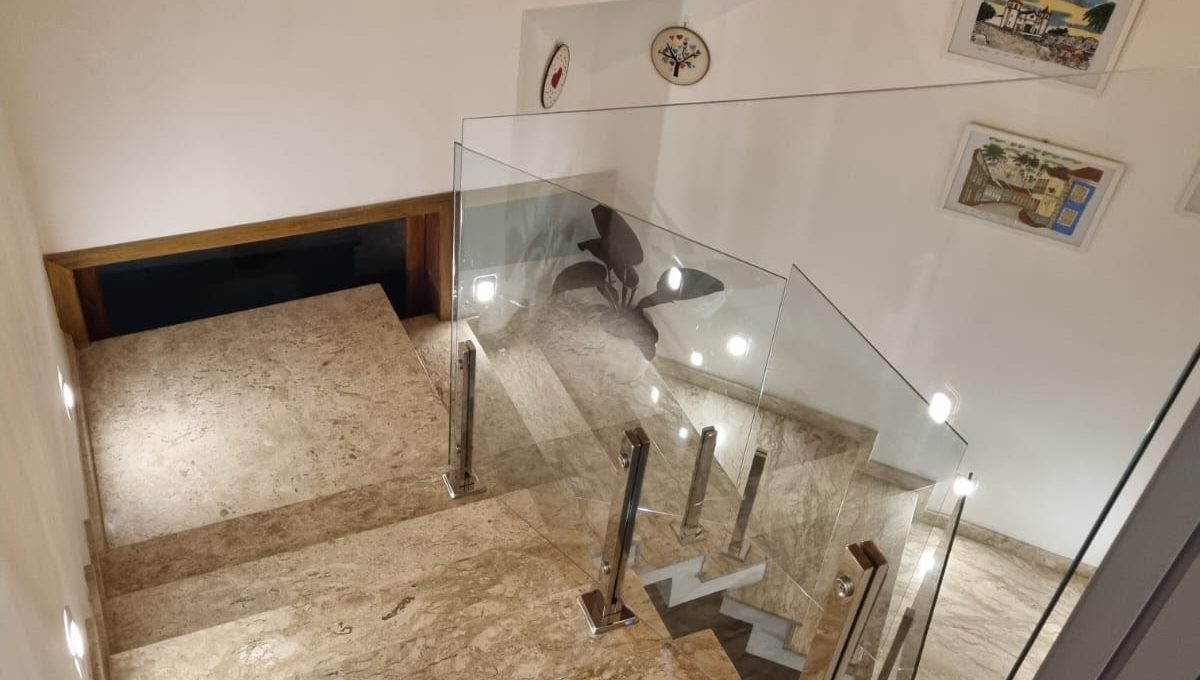 eae0e16c-c4ff-4e08-b8c2-f0ff5bb35221