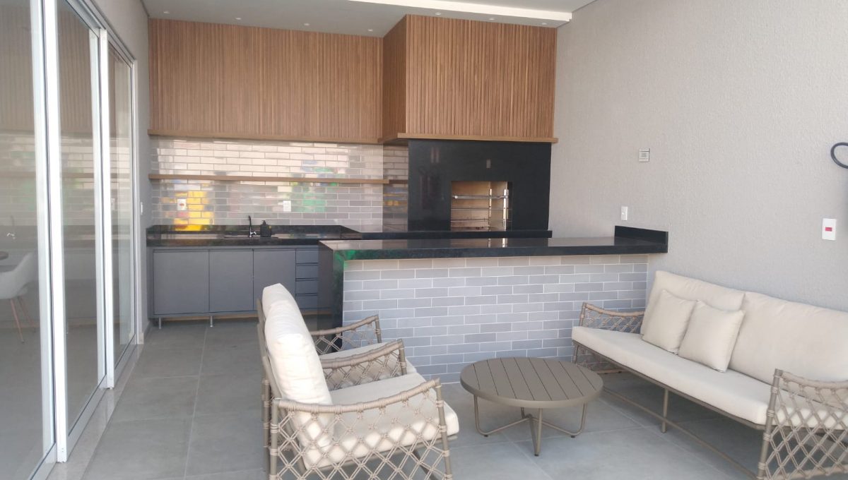 PHOTO-2026-04-25-11-52-10 (1)